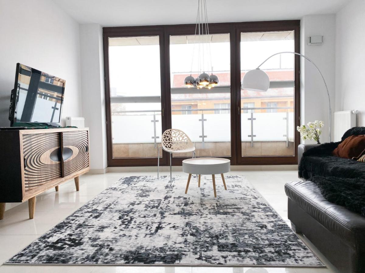 Apartament Kazimierza Wielkiego 5 Apartment Poznań Exterior foto